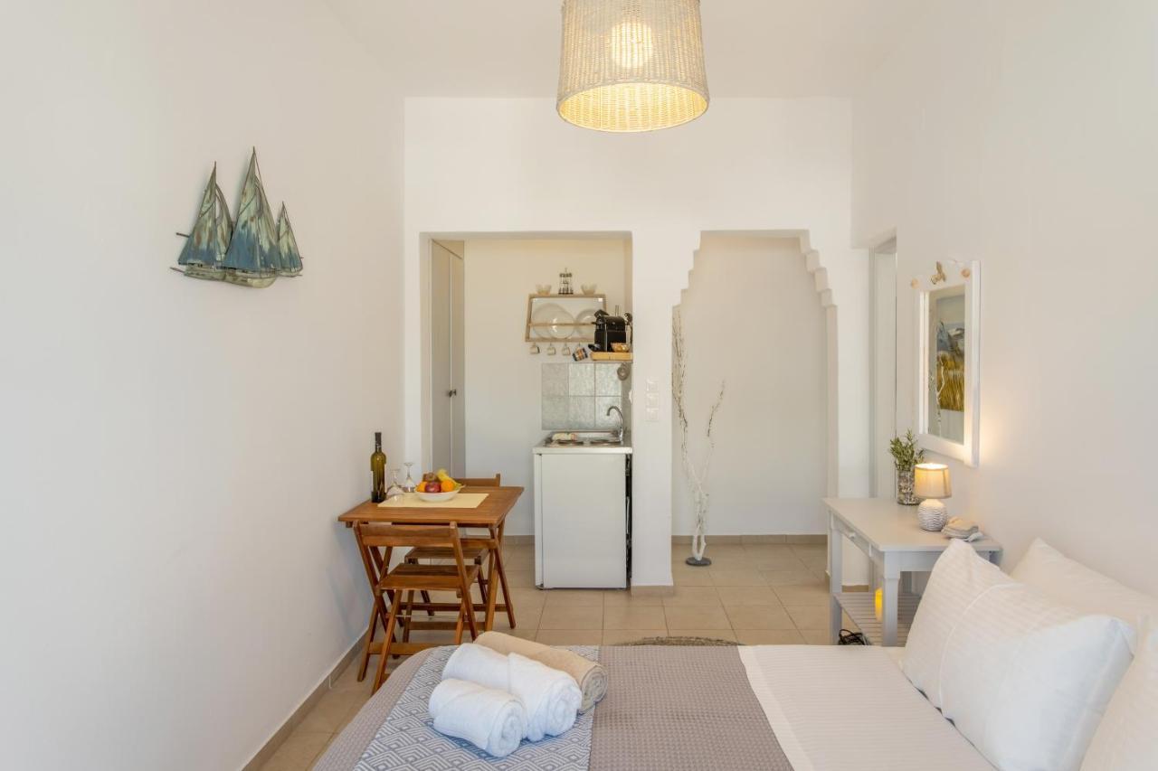 Yialos Rooms Piso Livadi Dış mekan fotoğraf