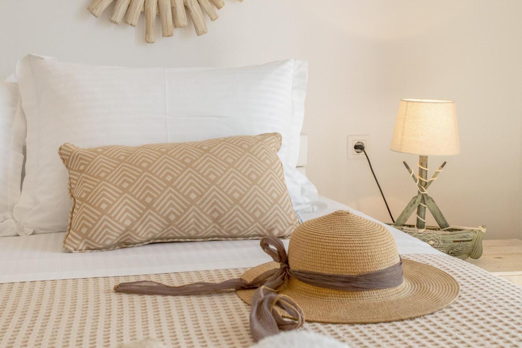 Yialos Rooms Piso Livadi Dış mekan fotoğraf